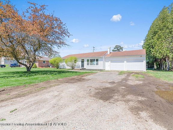 2nd image of 3776 Hendee Rd