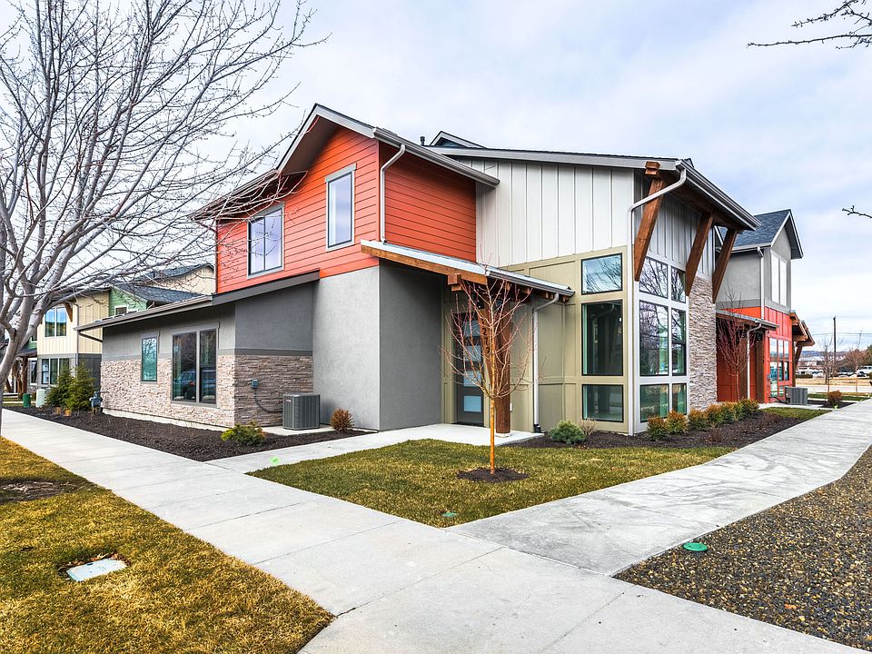 2nd image of 689 S Lone Brook Way