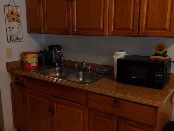 5th image of 1865 Magnolia Ave E #106