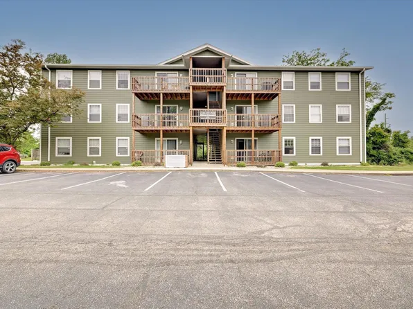 3220 E John Hinkle Pl APT F, Bloomington, IN 47408
