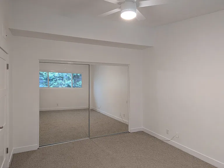 12324 Montana Ave #7 — Photo 17