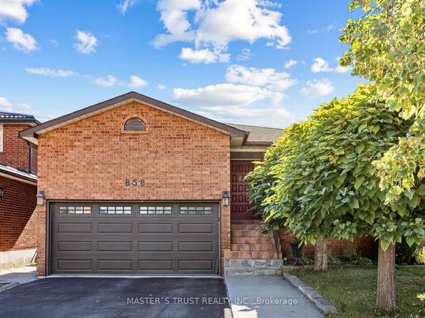 858 Wetherby Ln, Mississauga, ON L4W 4S9