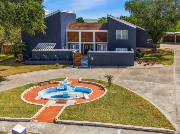 3730 Castle River Dr, Corpus Christi, TX 78410
