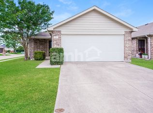 9001 Quarry Ridge Trl, Fort Worth, TX 76244