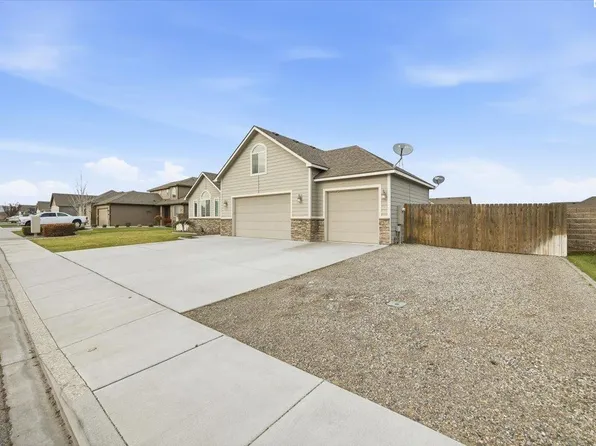6370 Cobalt Dr, West Richland, WA 99353