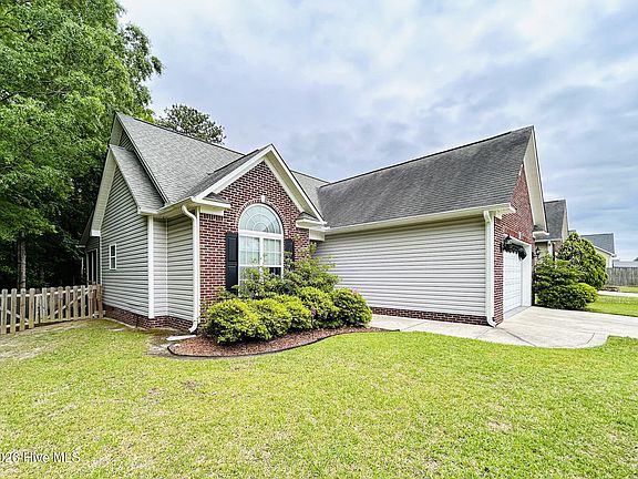 2nd image of 304 Weatherford Drive