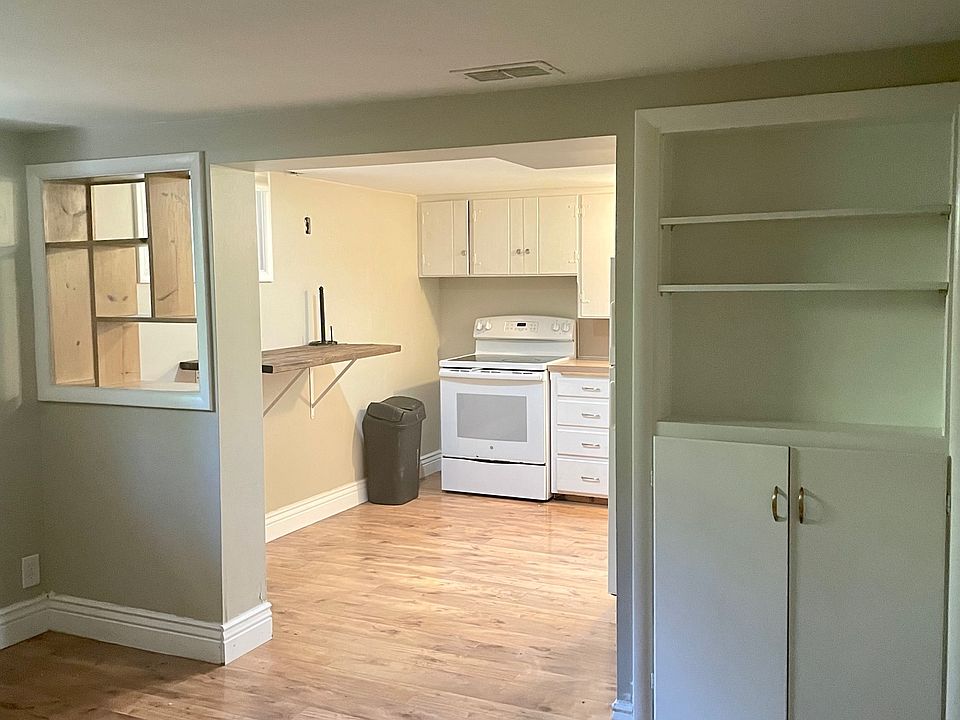 1st image of 2250 S Redondo Ave #2
