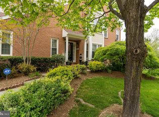 1824 Duffield Ln, Alexandria, VA 22307