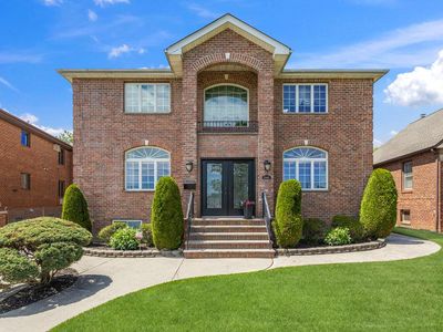 20407 29th Avenue, Flushing, NY, 11360