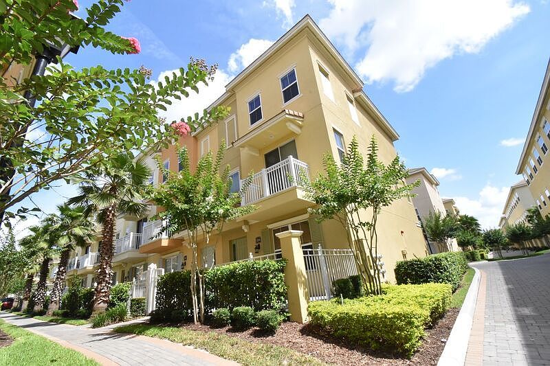 1st image of 1334 Bolton Pl