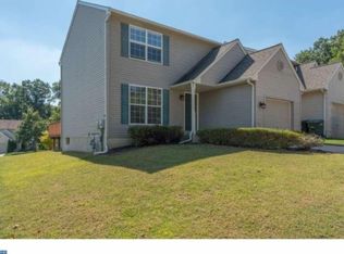 149 Country Run Dr, Coatesville, PA 19320