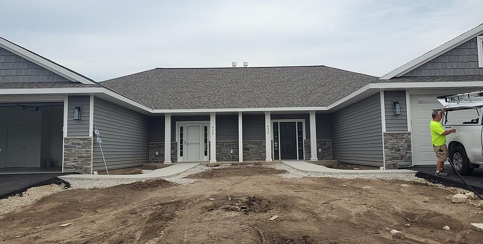 1st image of 4528 Crooked Stick Ct #604