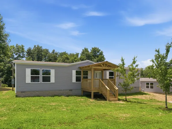 335 Meridian Dr, Smithville, TN 37166