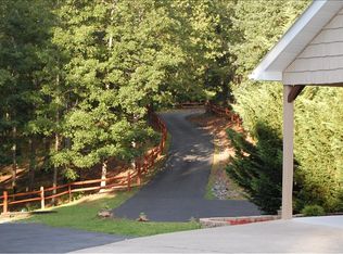 1362 Aska Rd, Blue Ridge, GA --