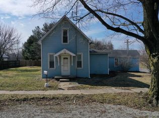 298 N Main St, Laketon, IN 46943