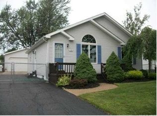 168 Garland Ave, Cheektowaga, NY 14206