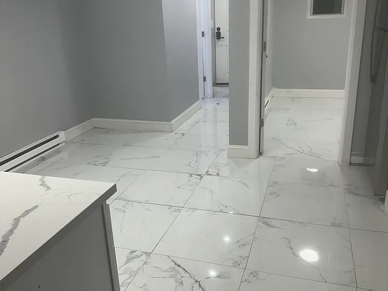 1715 Tenbroeck Ave #5 — Photo 10