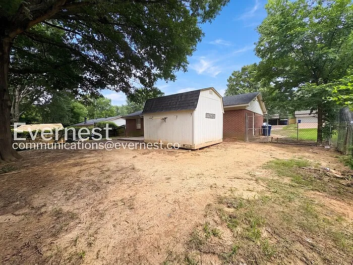5772 Natchez Dr — Photo 25