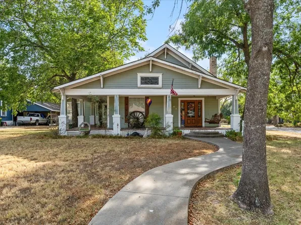 707 N Magnolia Ave, Hubbard, TX 76648