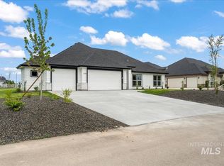 335 Bard Ave, Middleton, ID 83644