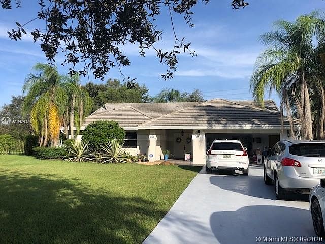 1st image of 759 NW 161st Ave #0