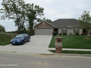 3715 Taylors Ridge Ct, Jefferson City, MO 65109