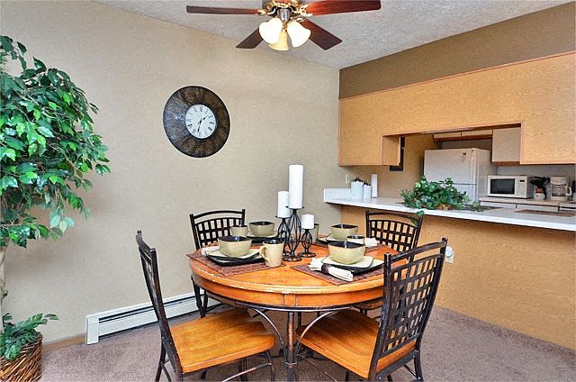 Dining Room Off Kitchen