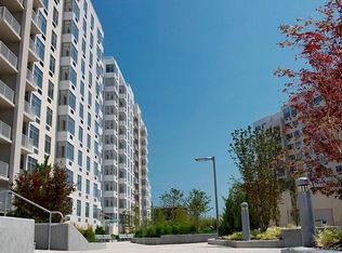 40-28 College point Boulevard #1203, Flushing, NY 11355