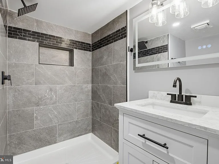 2816 Rockrose Ave — Photo 24