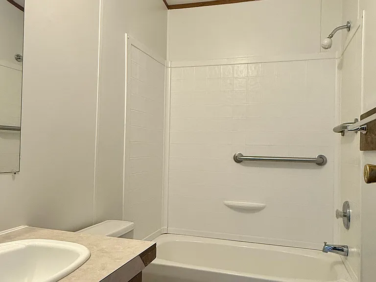 804 S Meredith Ave — Photo 11