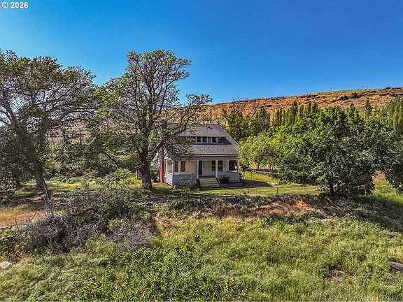 3rd image of 80 Maryhill Ranch Rd
