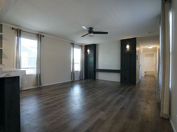 5th image of 10 Candlelight Plz #3B-2Ba-1220Sqft