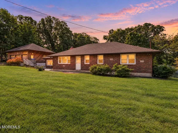 144 N Cooks Bridge Road, Jackson, NJ 08527