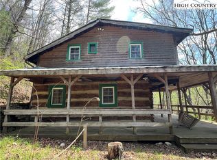 134 River Bend Rd, Sugar Grove, NC 28679