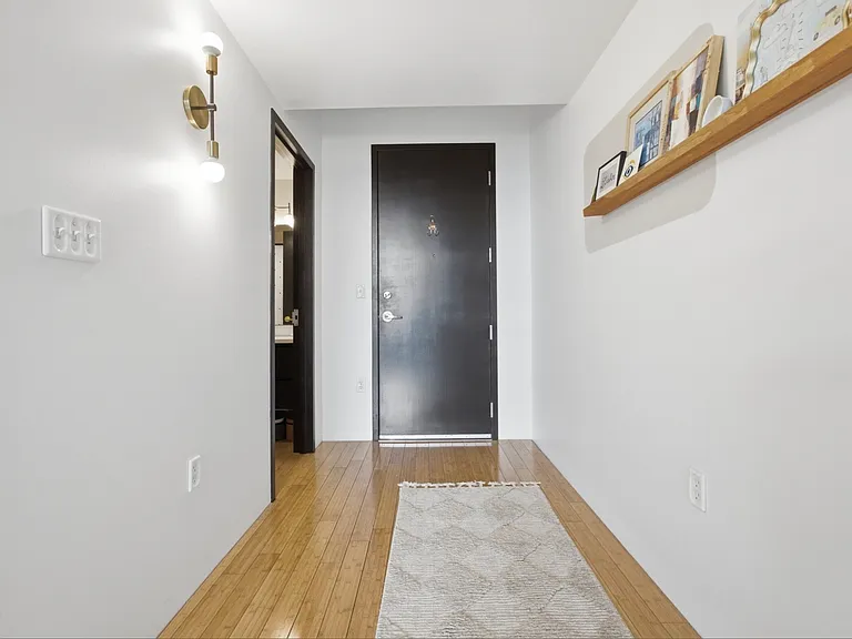 156 Porter St #120 — Photo 13