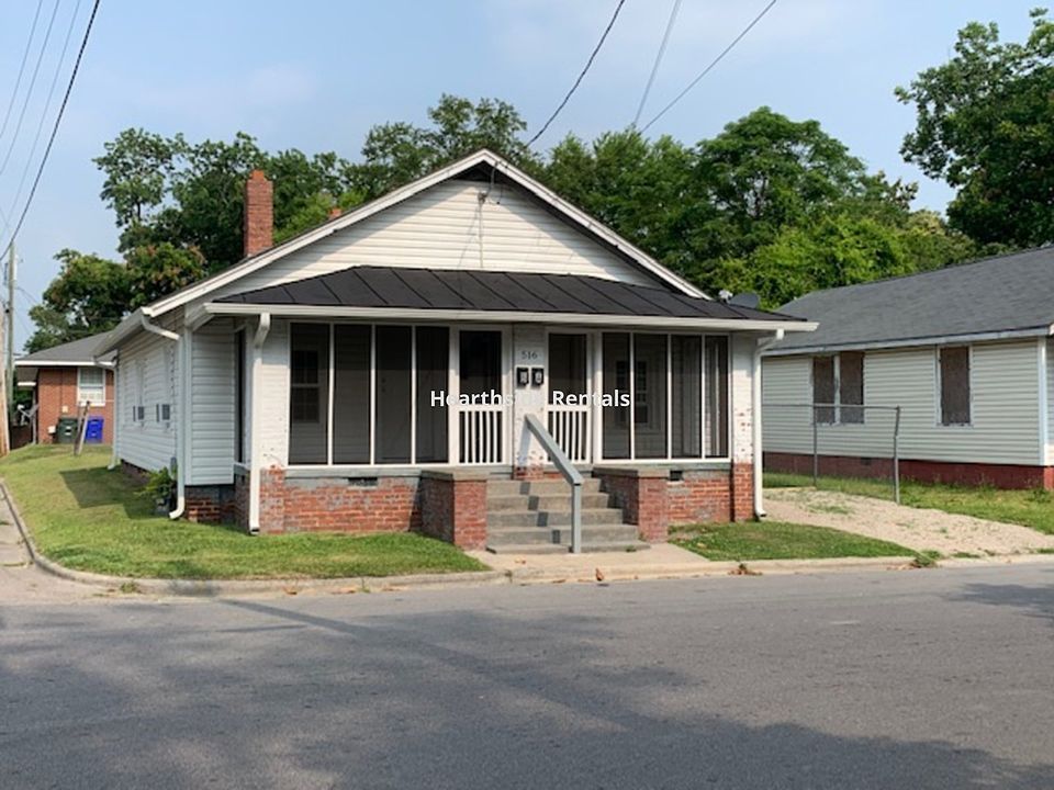 1st image of 516B Roosevelt Ave