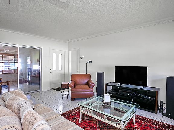 5th image of 2518 SW Natura Boulevard