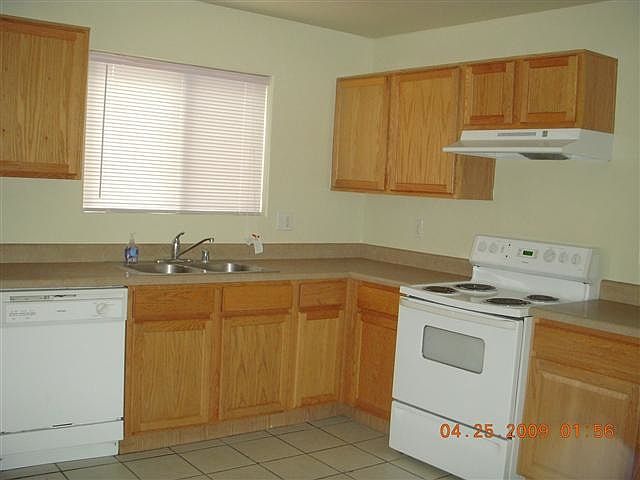 2nd image of 509 N Cherokee Ave Unit 2