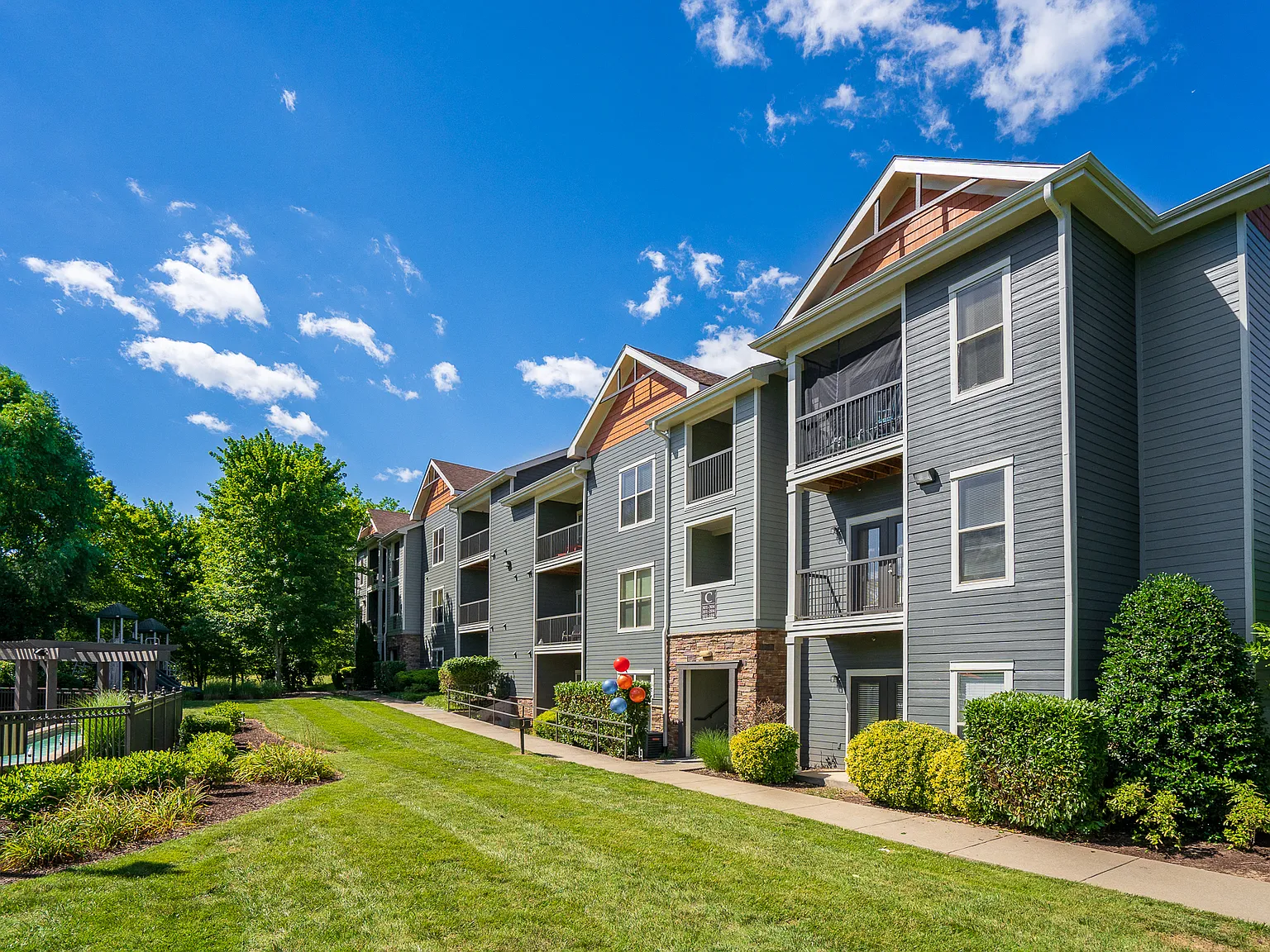 Fountains at Meadow Wood — Photo 4