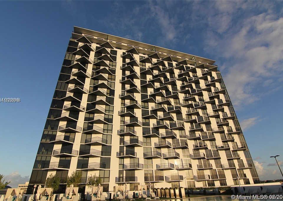 1st image of 5300 Paseo Dr #611