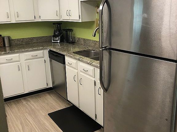 4th image of 4651 1st St NE Unit 309