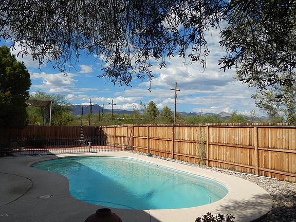 3rd image of 3430 N Bacobi Ave
