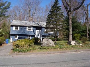 38 Brennan Rd, Amston, CT 06231