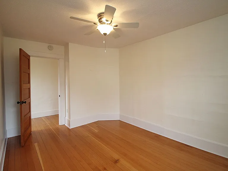 66 NE Skidmore St — Photo 26
