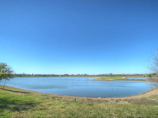 Reserve at Tranquility Lake — Photo 55