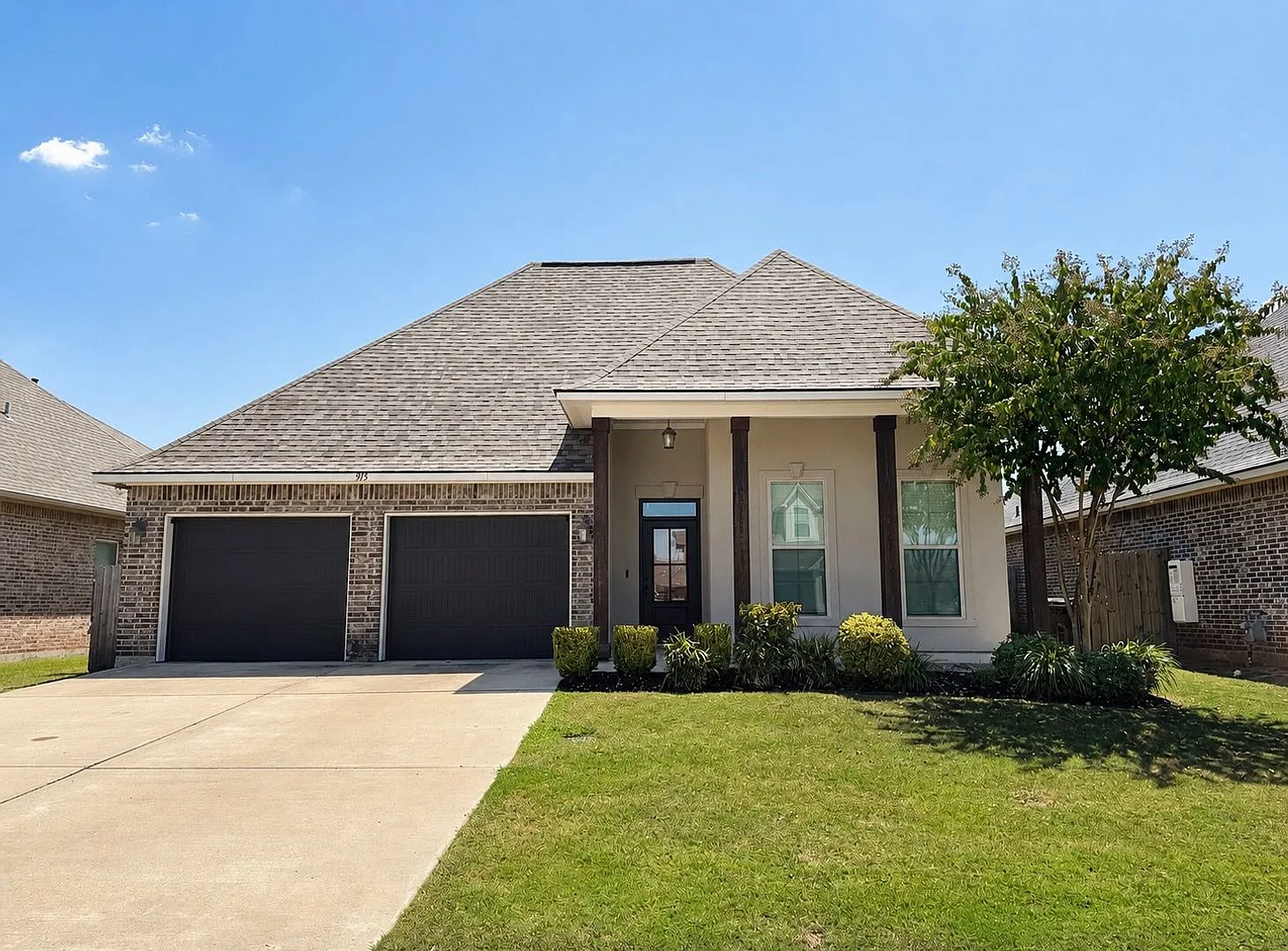 Willow Heights! — Photo 1