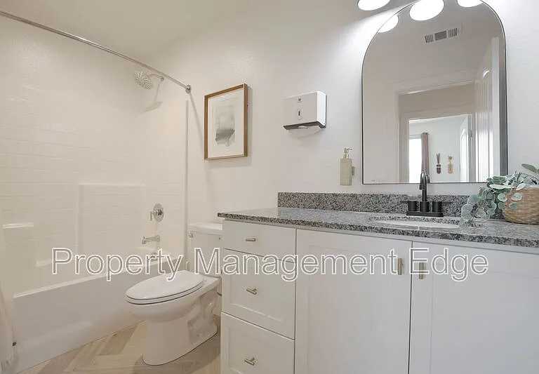 30463 Ridgely Way — Photo 12