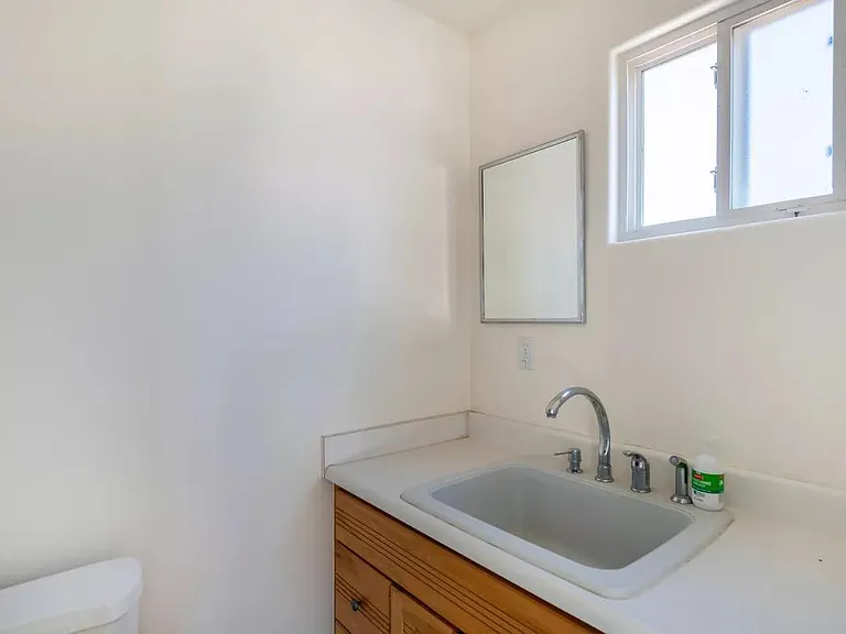 5312 E Ludlow Dr — Photo 38