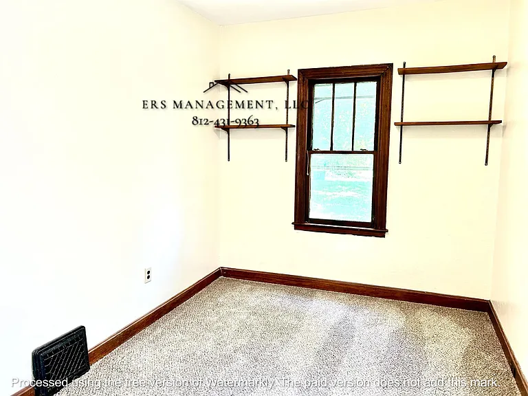 1336 E Indiana St — Photo 6