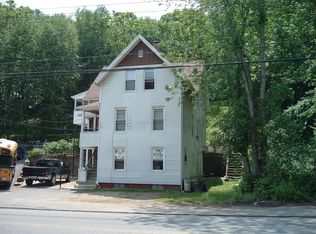 24 Hunters Rd, Norwich, CT 06360